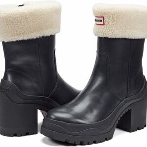 NWOT Women's Marisol Heeled Waterproof Chelsea Boots ✨